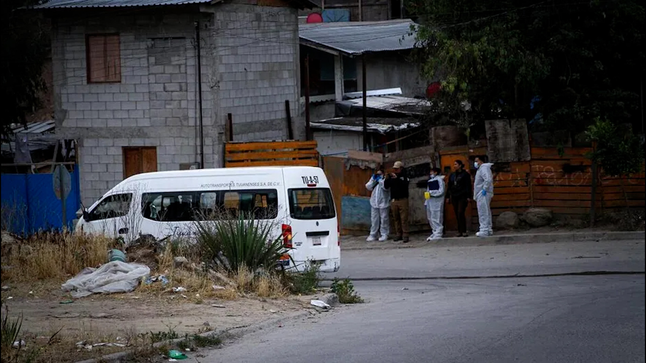 En Tijuana, pasajero de taxi da muerte a sicario vinculado a ataque contra policías