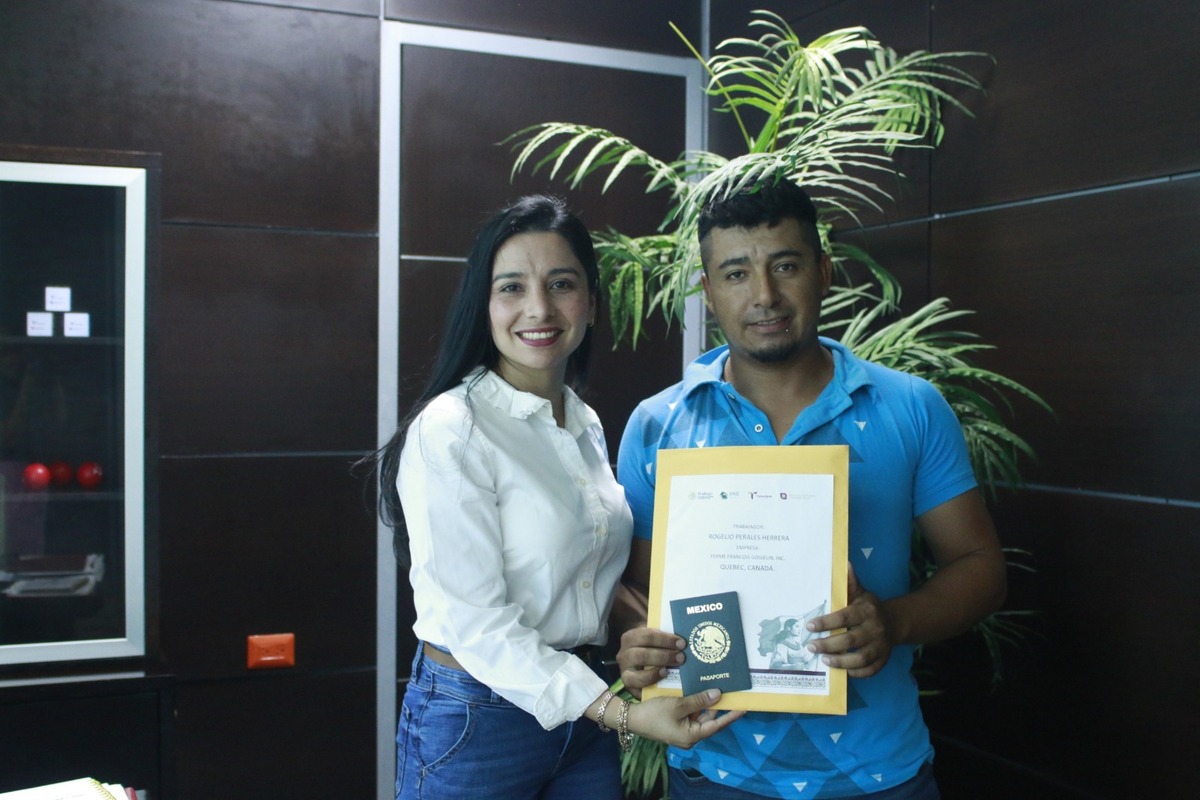 Trabajador de Tula es contratado para laborar en Canadá a través de programa oficial
