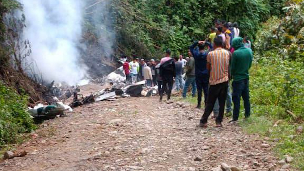 Cae avioneta fumigadora en Sierra de Chiapas; reportan tres personas fallecidas