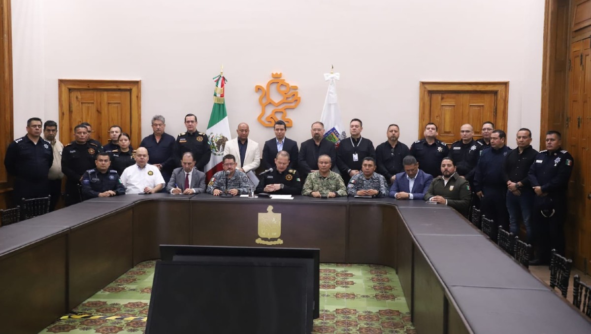 Reunión de seguridad en Palacio de Gobierno / Luis Guerra
