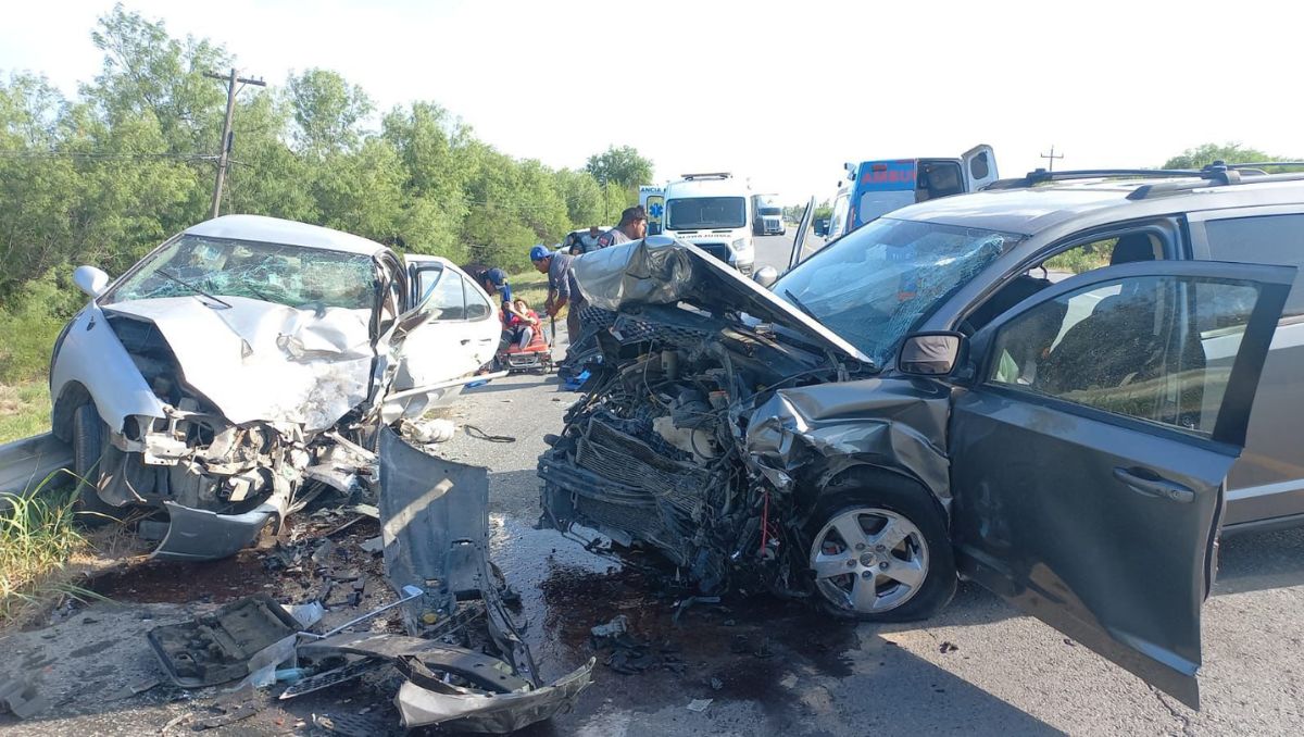 El accidente se registró a la altura del kilometro 126 de la carretera a Reynosa. | Especial.
