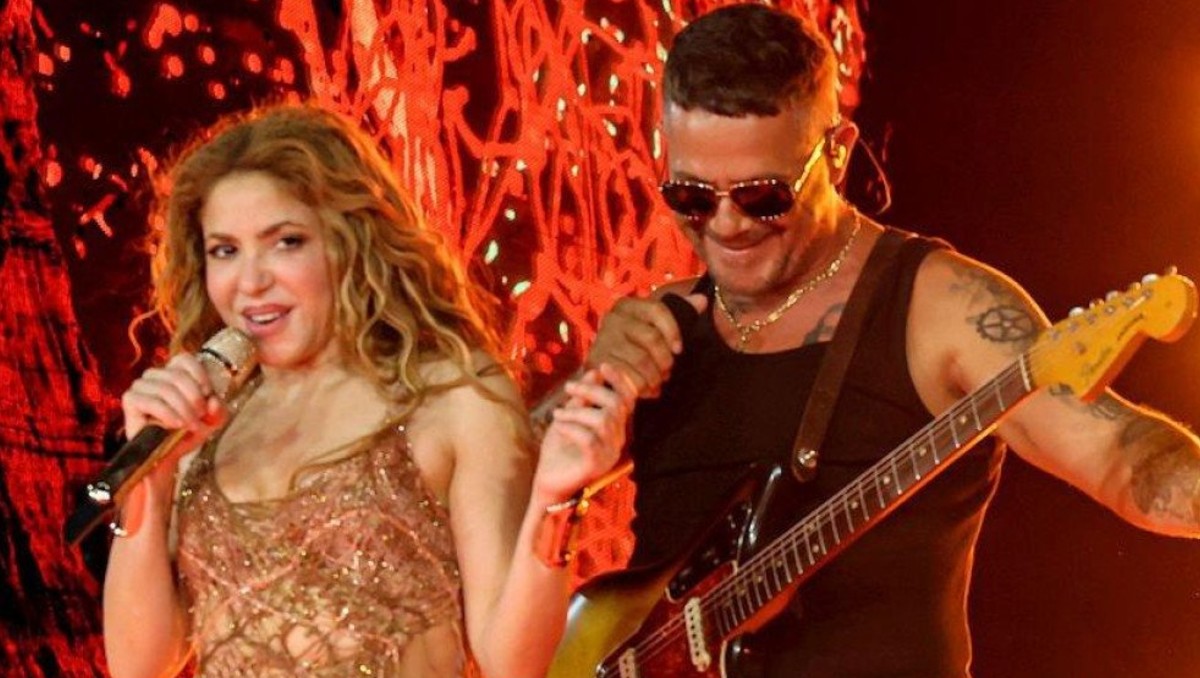 La colombiana y el español se presentaron juntos en un concierto | Foto: X
