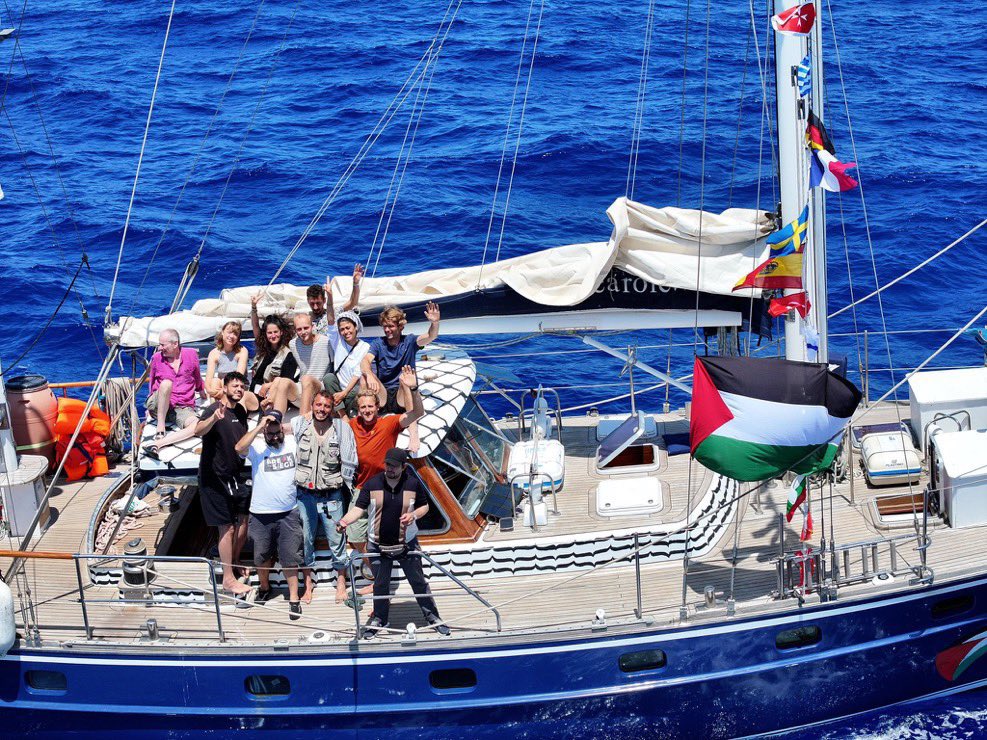 A bordo del navío presuntamente secuestrado viajaban 12 activistas, entre ellos Greta Thunberg.