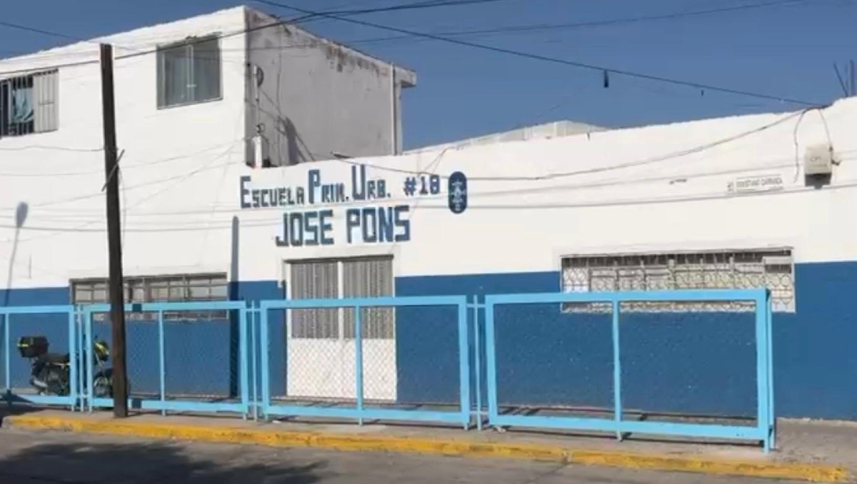 Primaria José Pons en León