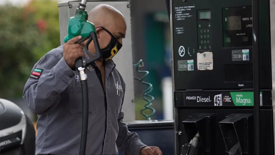 ¿Cuánto ha bajado de precio la gasolina en México?