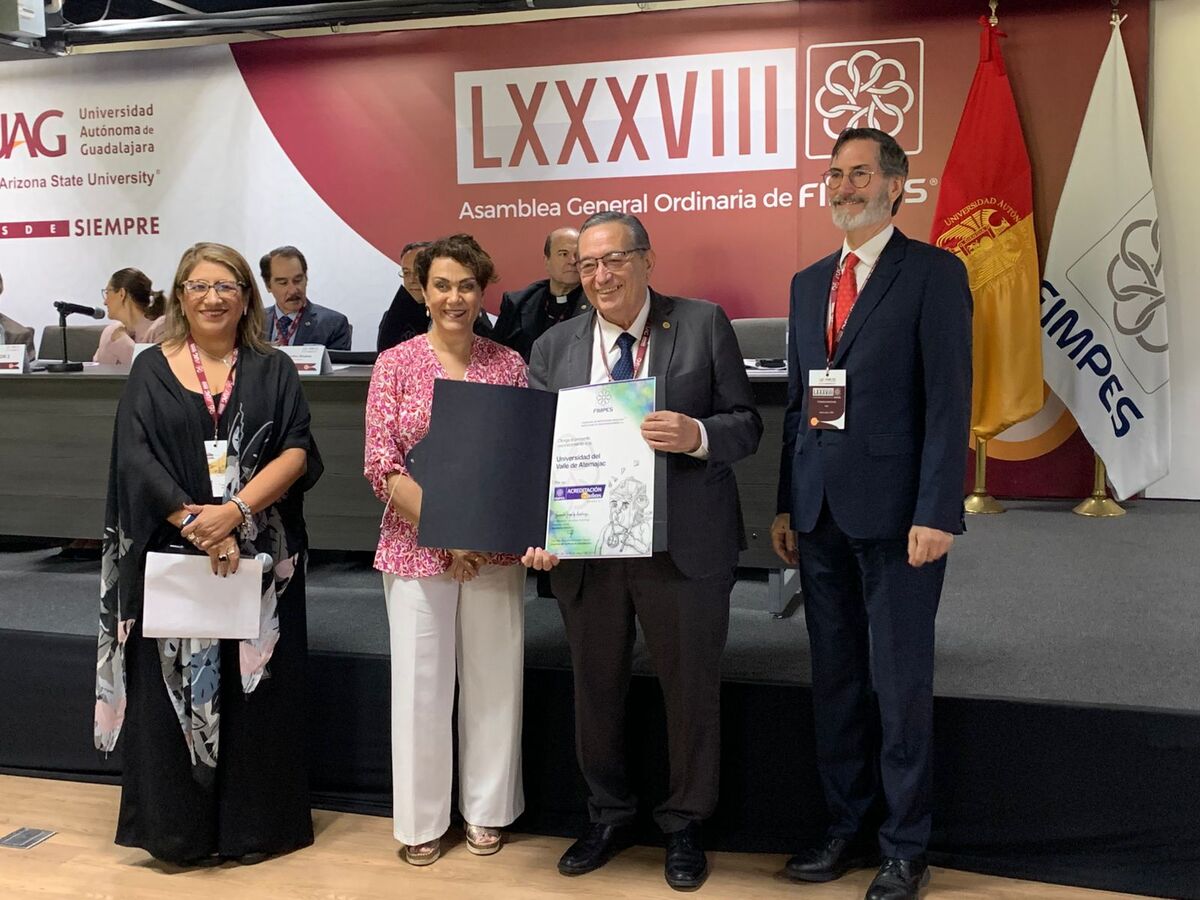 El distintivo fue entregado durante la LXXXVIII Asamblea General Ordinaria de FIMPES. (Cortesía)