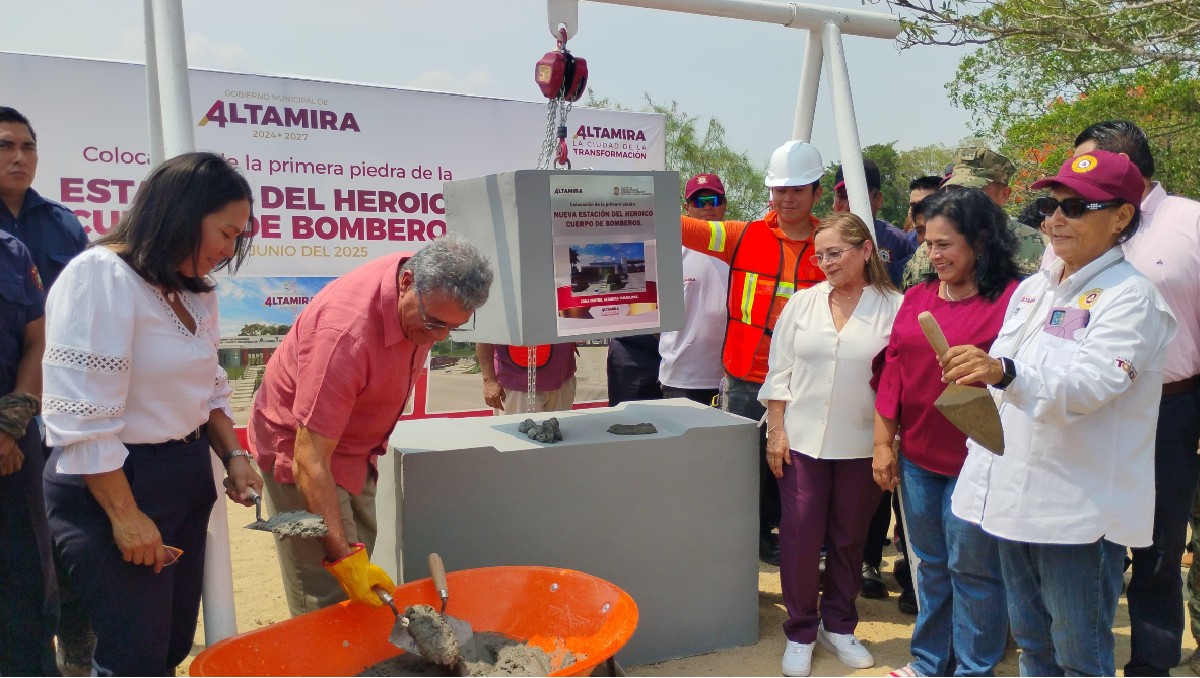 El alcalde Armando Martínez Manríquez destacó que esta construcción representa un avance en la dignificación del trabajo del heroico cuerpo de bombero