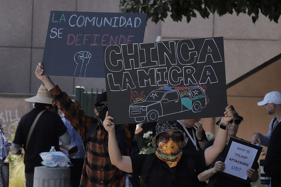 Las protestas comenzaron el viernes en respuesta a las redadas migratorias.