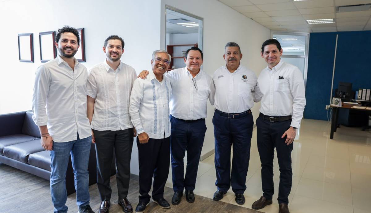 Ejecutivos de Fincantieri Italia en Yucatán