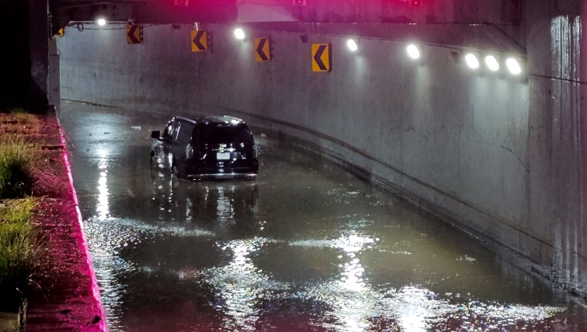 La lluvia dejó afectaciones en Guadalajara este martes (Vicente Torres Alfaro)