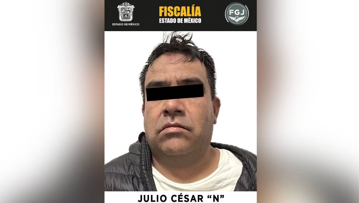 Un menor de 3 años de edad que caminaba solo por la avenida Jardines de Morelos. | Foto: Osvaldo Müller
