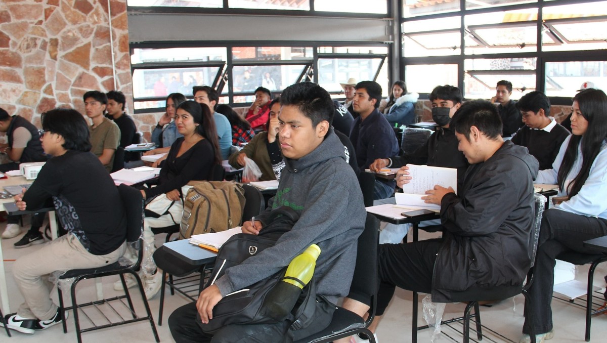La UBBJ abre el periodo de inscripciones para educación superior.