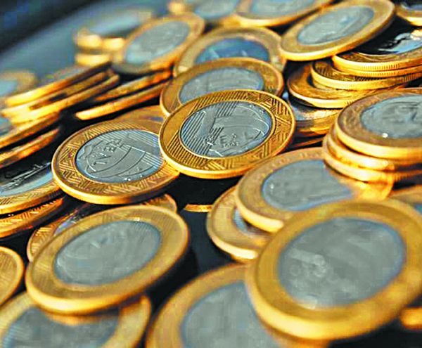 En lo que va del año, el real brasileño subió 11 por ciento frente al dólar. BRUNO DOMINGOS/REUTERS