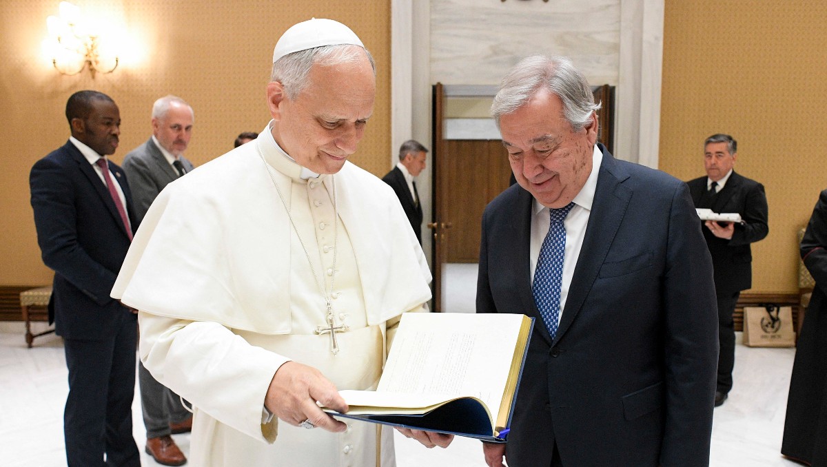 Guterres felicitó a León XIV por ser elegido pontífice. | AFP