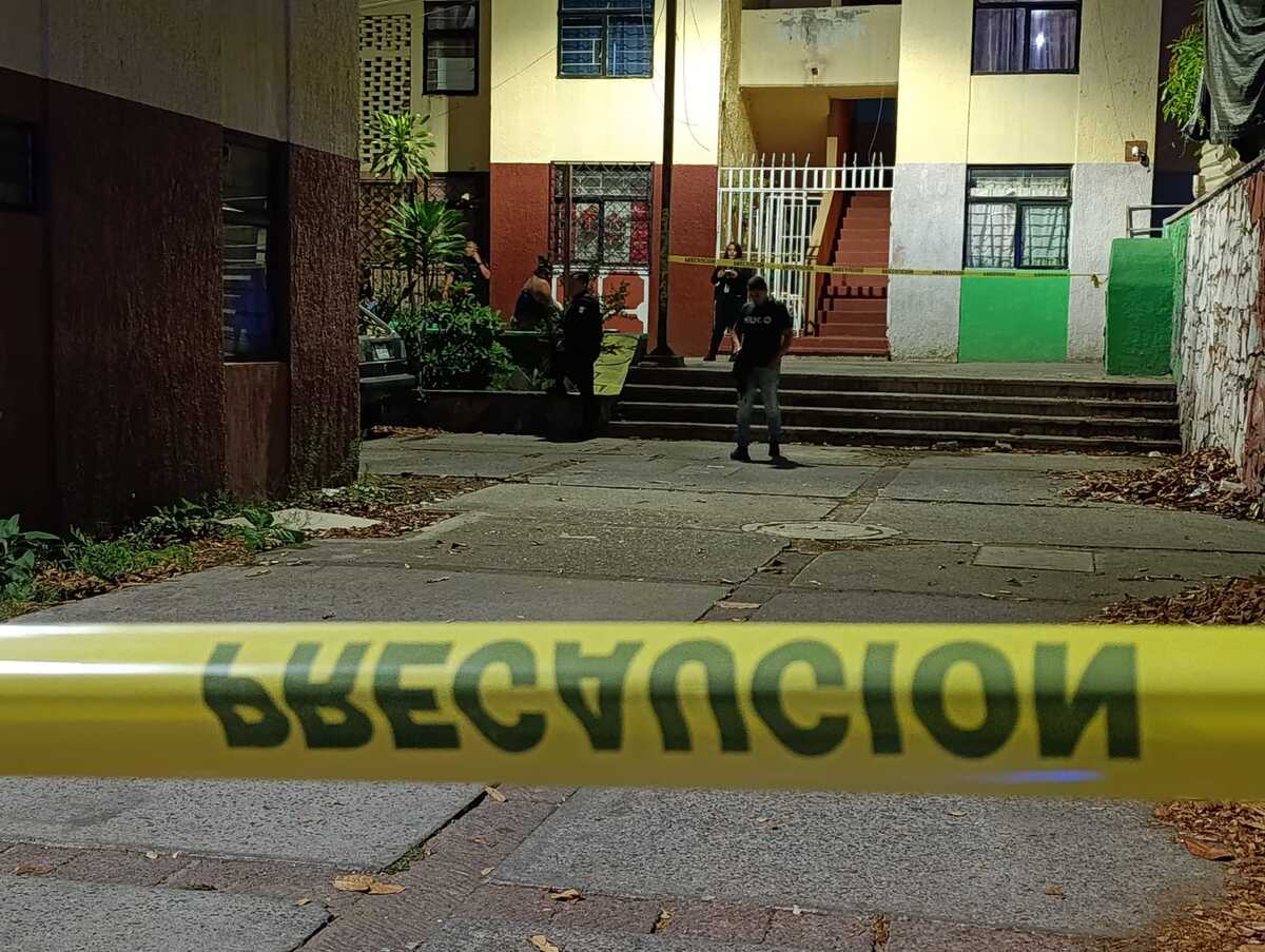 Los hechos ocurrieron en un complejo de departamentos de la colonia Miravalle. (Vicente Torres)