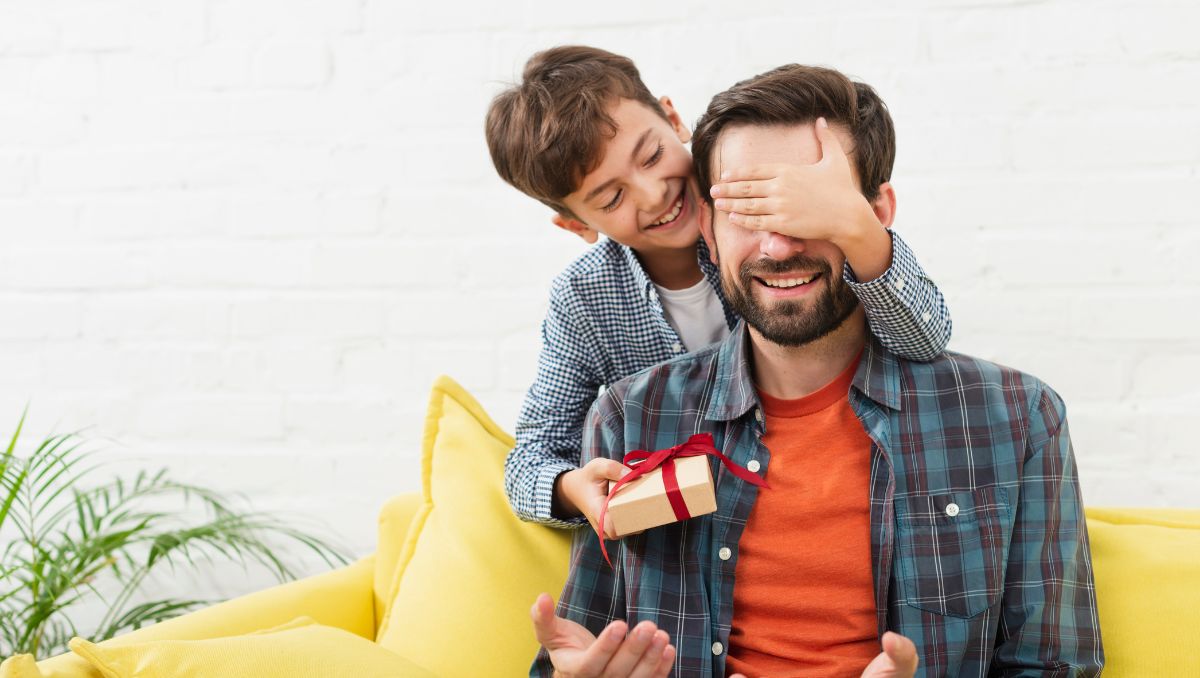 La IA revela las mejores opciones de regalos para el Día del Padre. (Freepik)