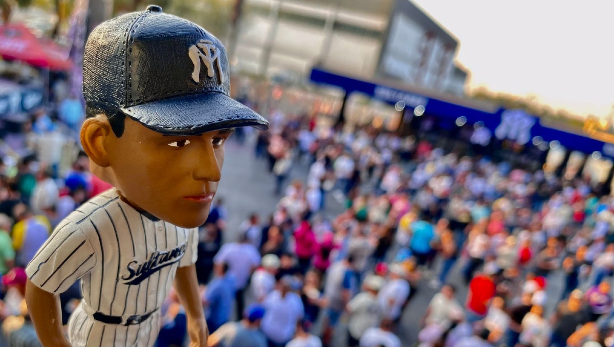 Roberto Kelly se quedará en los hogares de los fans de Sultanes (Roberto Alanís)