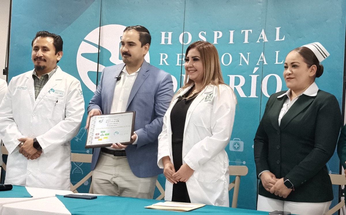 Trabajadores de salud dejaban su propia salud por cumplir con jornadas laborales.
