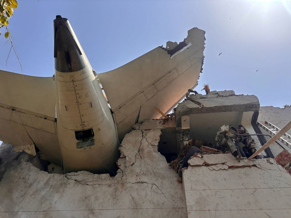 Un avión de Air India con 240 pasajeros se estrelló este jueves en Ahmedabad. | Reuters