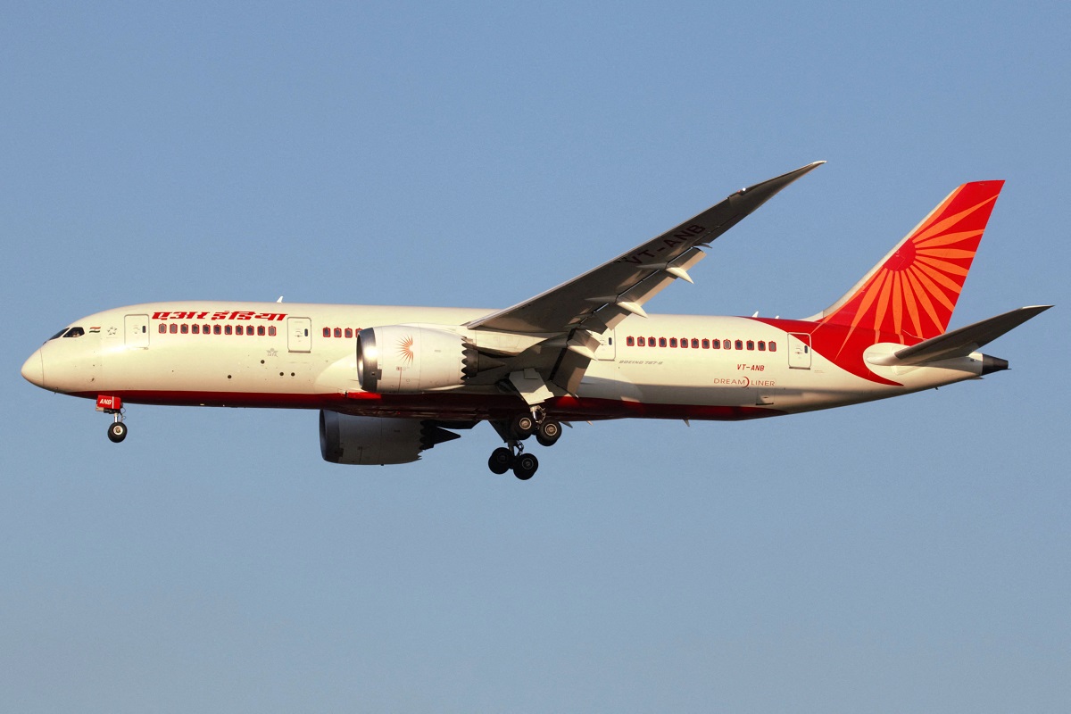 Un avión de Air India con 240 pasajeros se estrelló este jueves. | Reuters