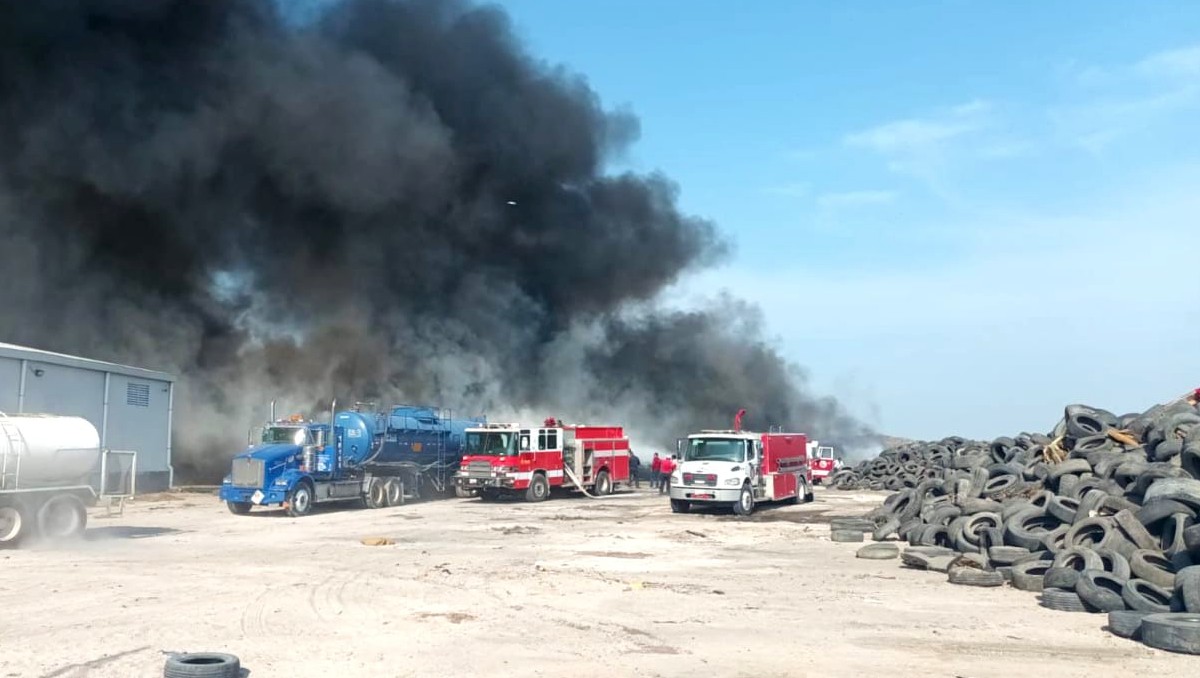 Denuncia PAUT quema ilegal de llantas en Reynosa; investigará Fiscalía