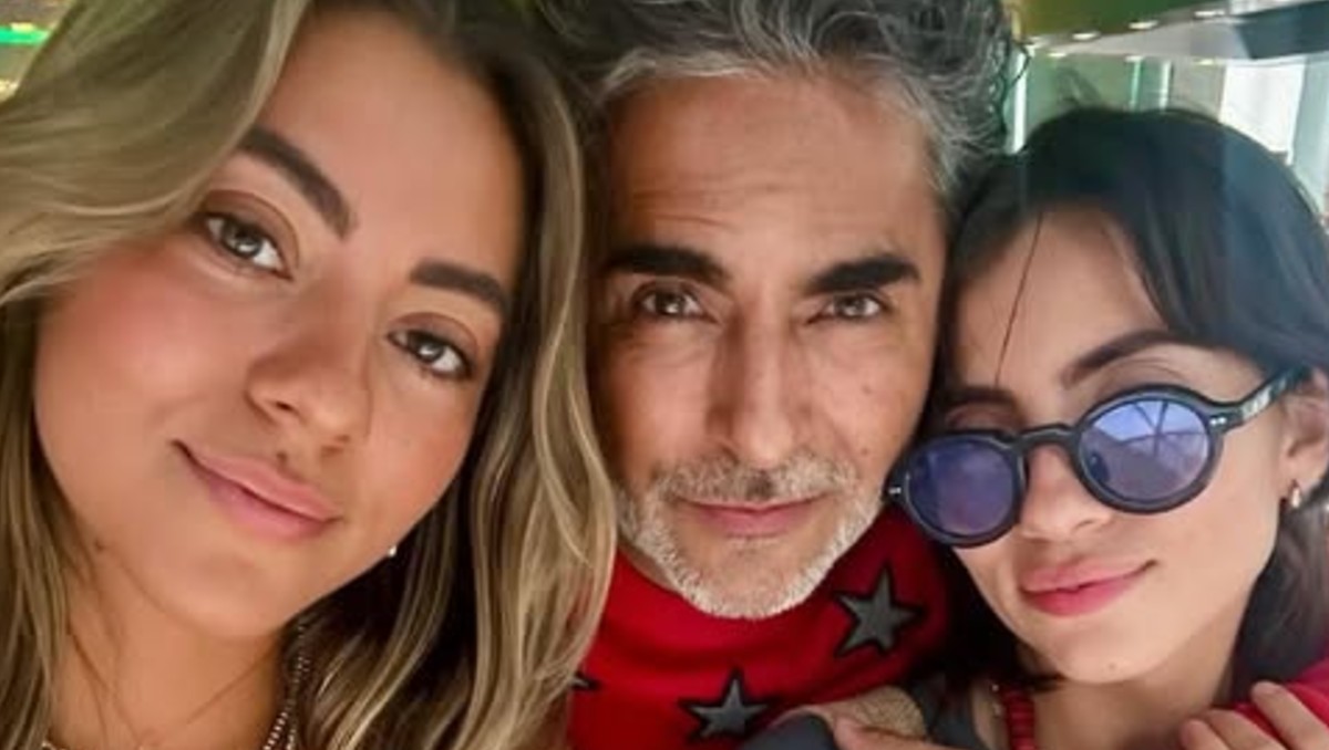 Raúl Araiza presume el amor por sus hijas en redes sociales.