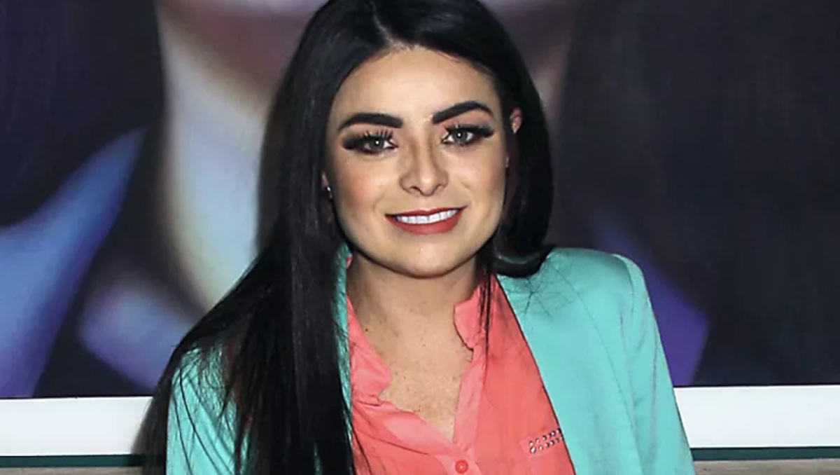 Violeta Isfel quería cobrar 4 mil pesos por entrevista, acusan | Especial