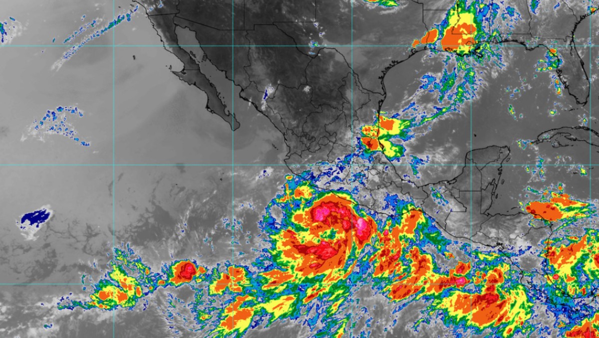 Lluvias torrenciales y vientos intensos afectan el sur y occidente de México por ciclón Cuatro-E | Foto: SMN