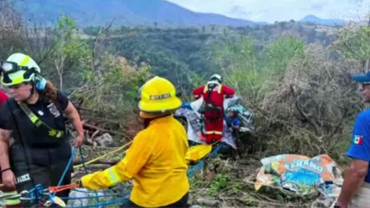 Tres muertos y un lesionado deja como saldo un choque en Michoacán