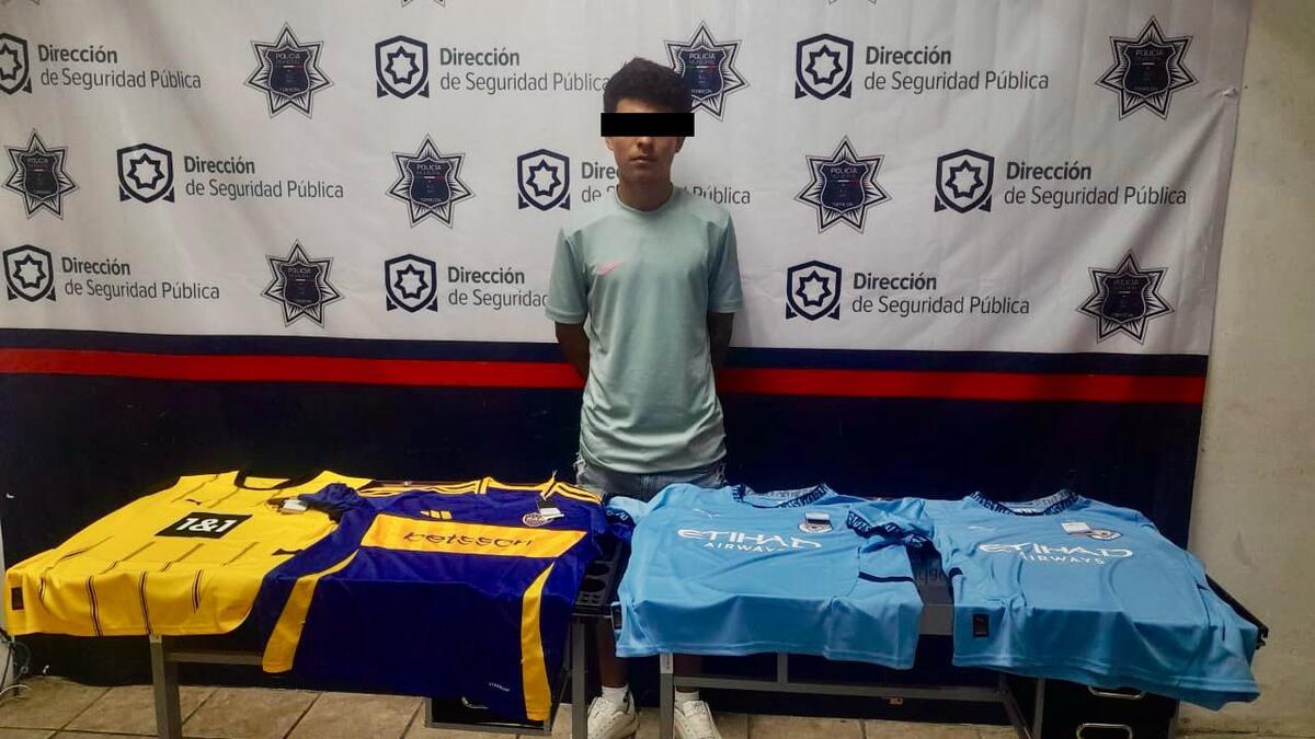 En Torreón, roba playeras en tienda departamental. (Milenio Policía)