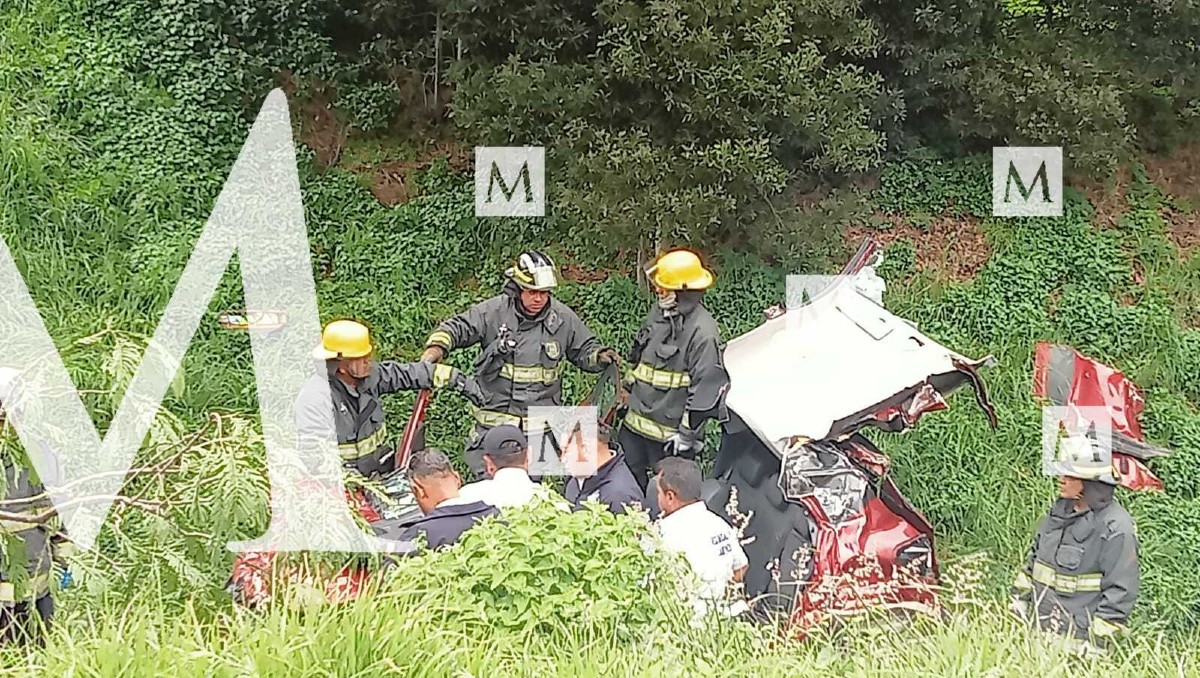 Conductor pierde la vida al volcar en el Periférico Ecológico | Especial