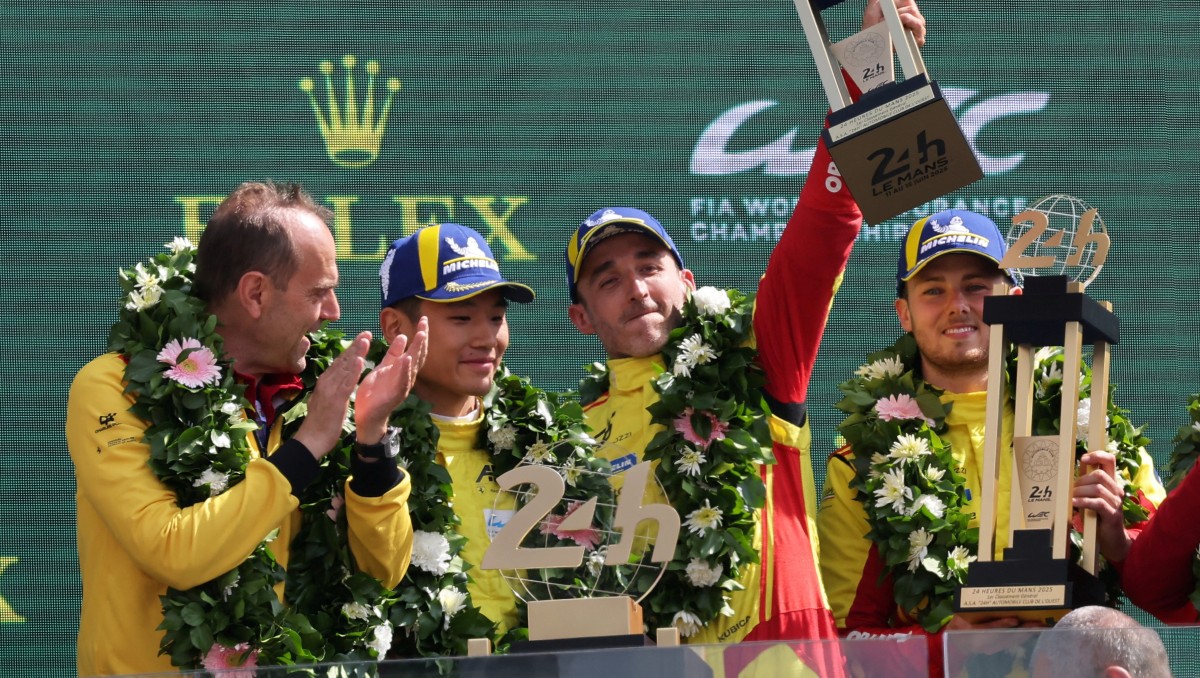 Ferrari extiende su dominio al ganar el 24 Horas de Le Mans por tercera ocasión consecutiva