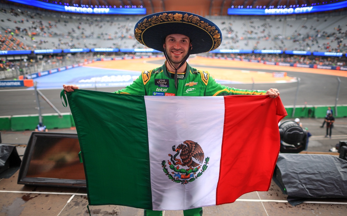 NASCAR: ¿A qué hora corre Daniel Suárez HOY y dónde ver? (X@NASCARMexico_)