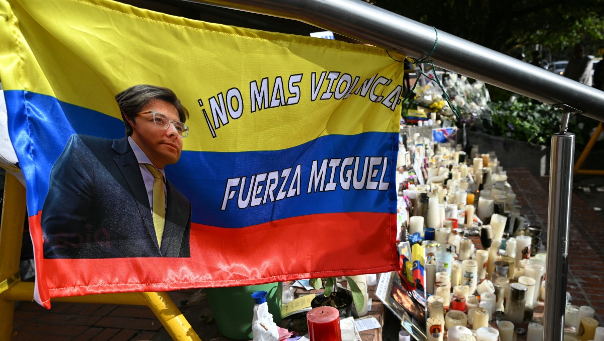 Senador Miguel Uribe está en "máxima gravedad" tras nueva cirugía. (Foto: AFP)