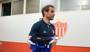 Iván Alonso confirma que Cruz Azul busca fichajes de Luka Jovic y José Paradela