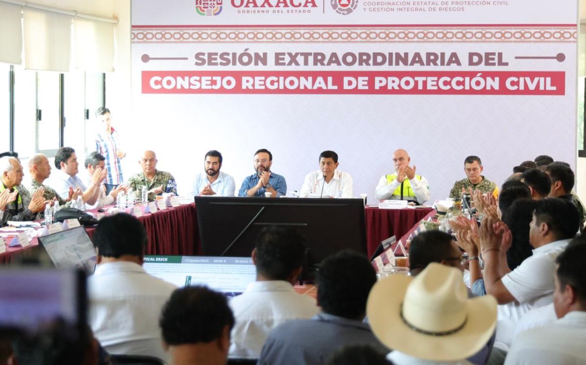 Oaxaca se prepara para la tormenta tropical 'Erick'. | Especial