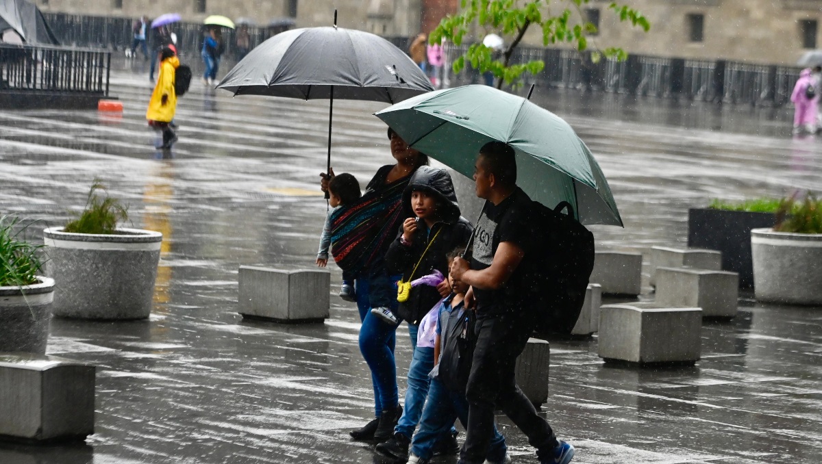 PC recomienda suspender clases en Puebla ante paso de Erick | EsImagen