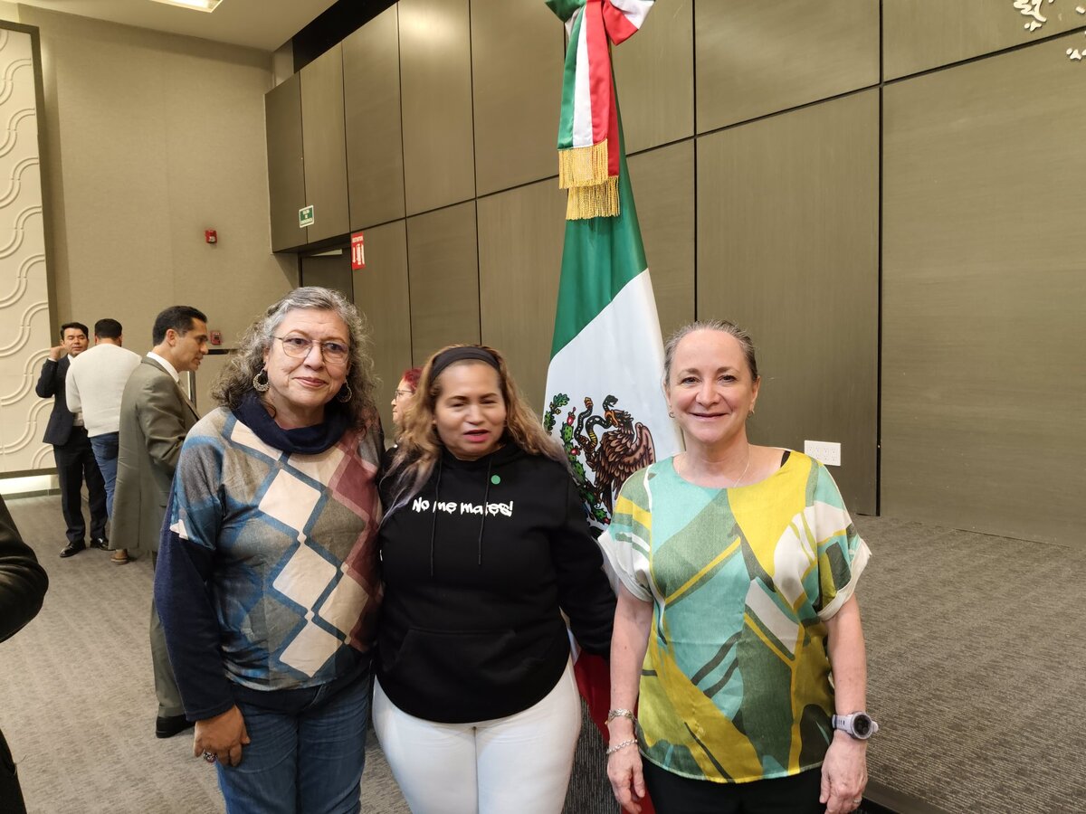 Rosa Icela  y Ceci Flores hablaron sobre la iniciativa propuesta por el Poder Ejecutivo.