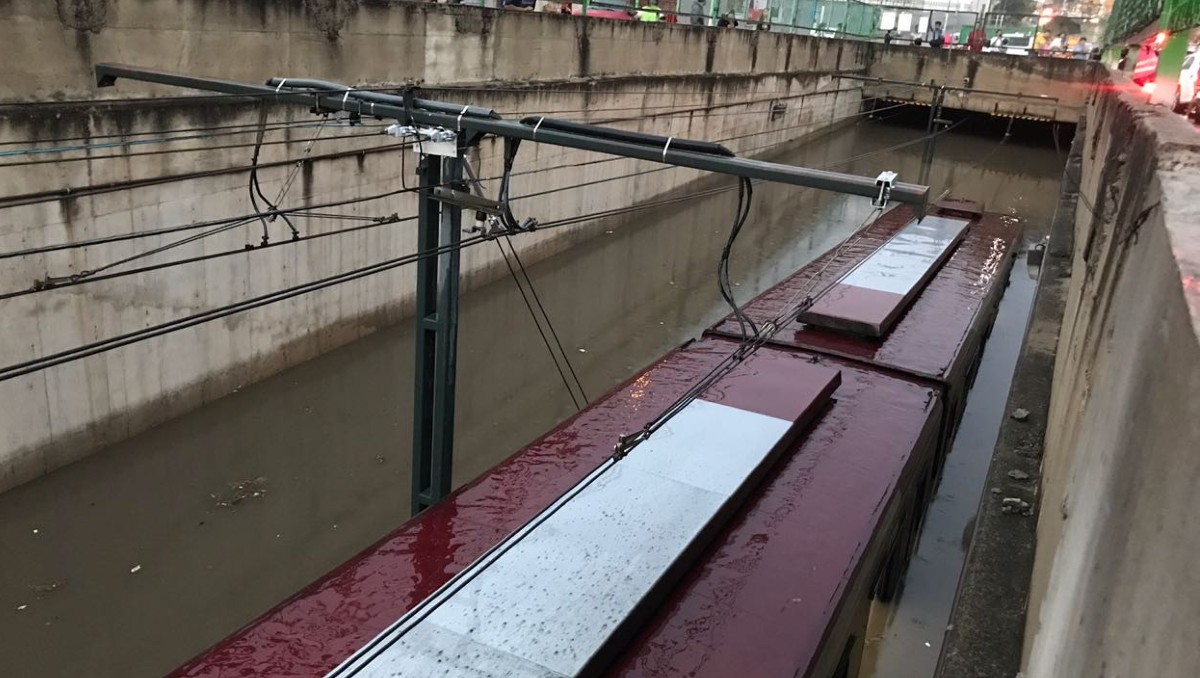La estación Dermatológico ha sido escenario de una de las inundaciones más severas registradas en el Tren Ligero de Guadalajara. (Del archivo)