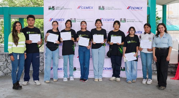 Los  estudiantes de secundaria se convirtieron en agentes de cambio en Monterrey. Foto: Especial