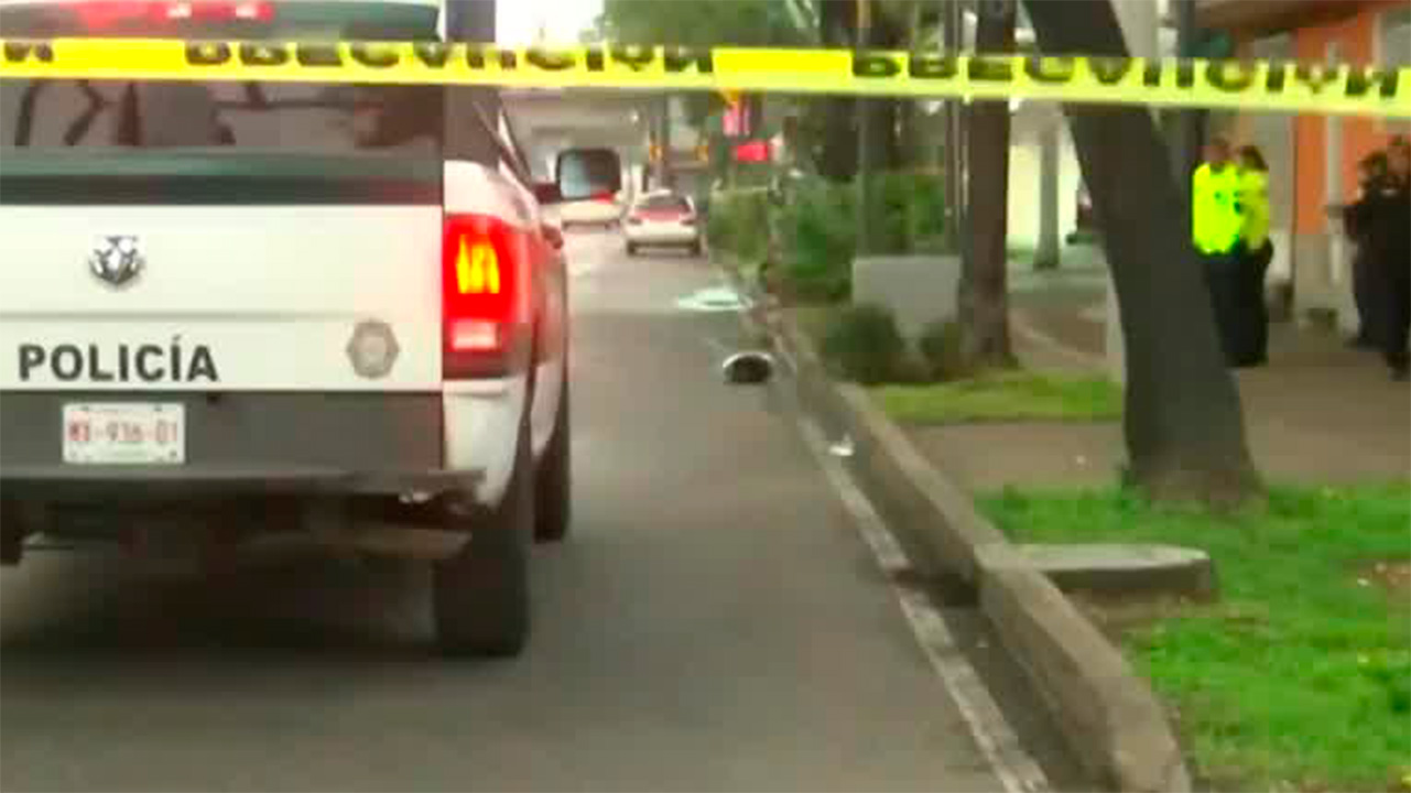 Motociclista pierde la vida tras ser atropellado en Iztacalco, CdMx
