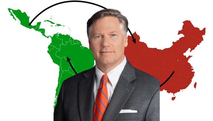 Christopher Landau aseguró que EU genera siete veces más ganancias que China para México (Diseño: Rafael Mejía).