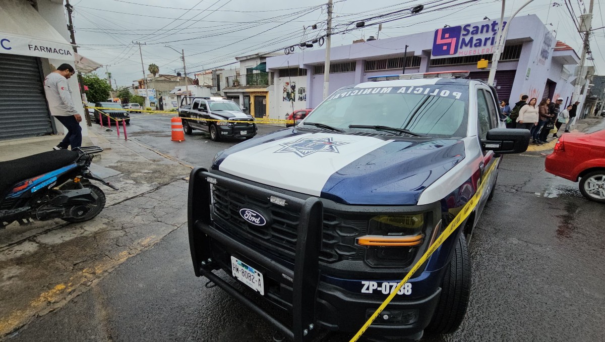 Policía de Zapopan acudió al lugar del ataque contra una joven (Juan Carlos Munguía)