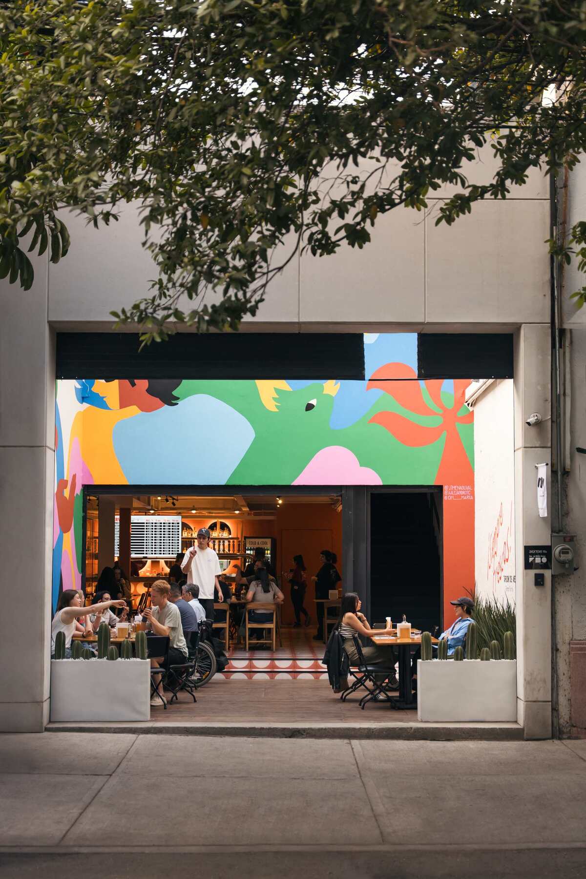 Dos Aves inaugura taproom en CDMX