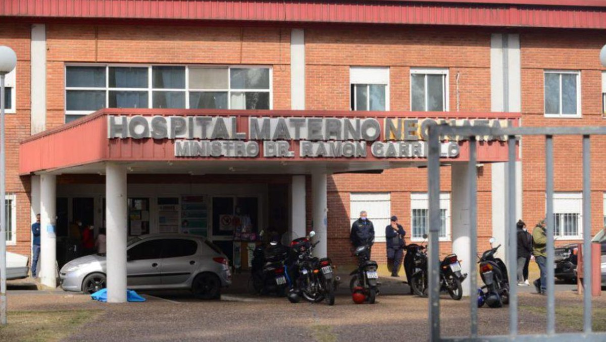 Dan cadena perpetua a enfermera argentina acusada de asesinar cinco bebés en un hospital