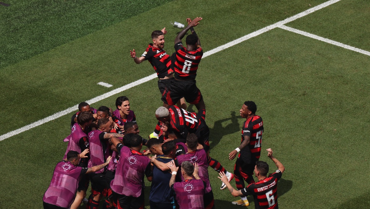 Flamengo en festejo de gol contra Chelsea en Mundial de Clubes (Reuters)