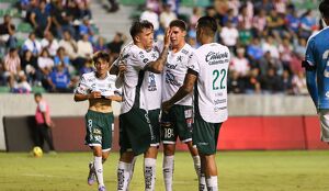 León clasificó a la final del cuadrangular Copa Morelos luego de vencer a Cruz Azul, quien no tuvo a Nicolás Larcamón en el banquillo.