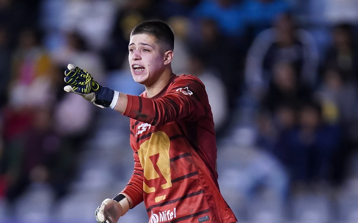 Pablo Lara no realizó la pretemporada en Playa del Carmen con Pumas (Imago7)