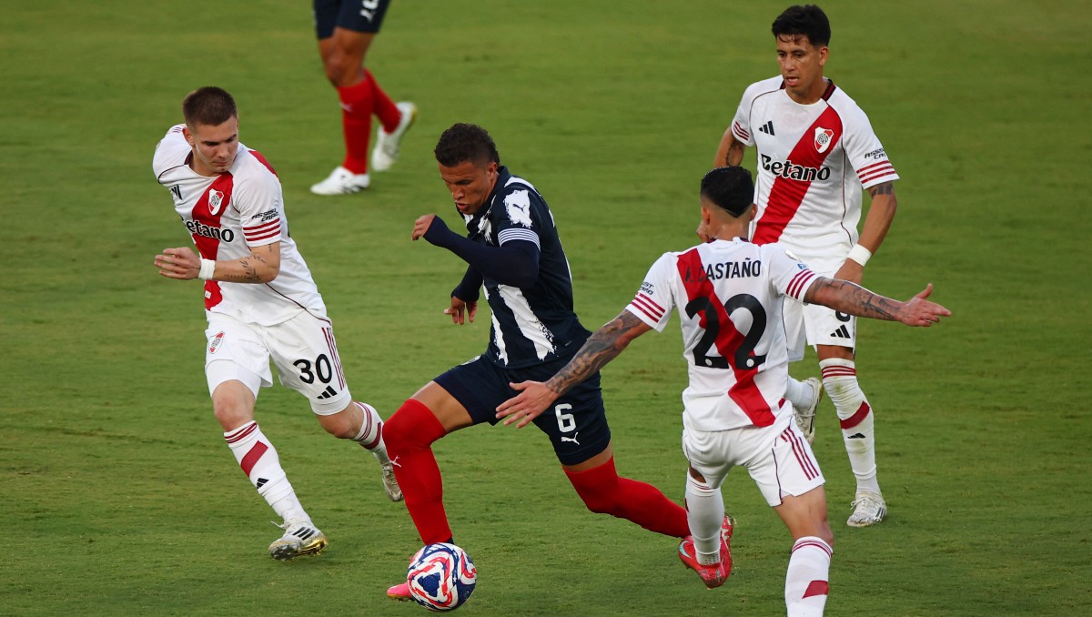 Nelson Deossa lamentó empate de Rayados ante River Plate (Reuters)