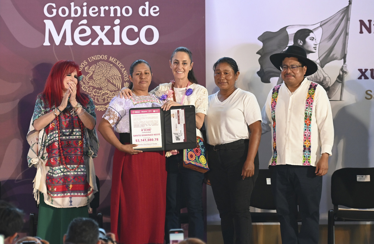 La Presidenta entregó más de tres mdp a la comunidad indígena de Santo Domingo Kesté. | Presidencia